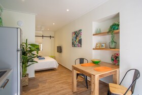 Kas di Laman Apartments