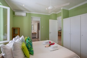 Kas di Laman Apartments