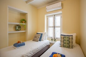 Kas di Laman Apartments