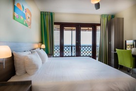 LionsDive Beach Resort