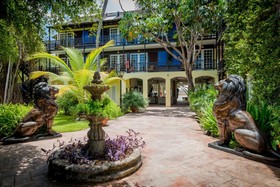 LionsDive Beach Resort