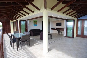 LionsDive Beach Resort