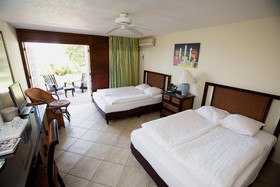 LionsDive Beach Resort