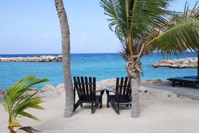 LionsDive Beach Resort