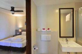 LionsDive Beach Resort