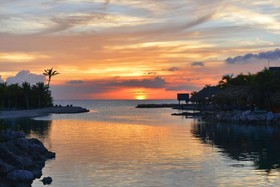 LionsDive Beach Resort