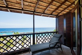 LionsDive Beach Resort