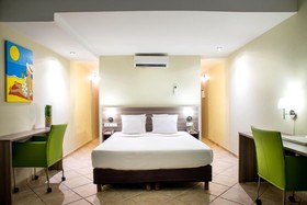 LionsDive Beach Resort