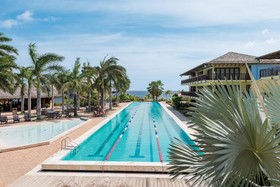 LionsDive Beach Resort