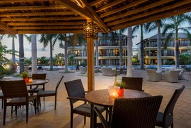 LionsDive Beach Resort