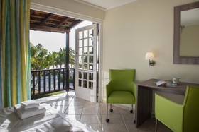 LionsDive Beach Resort