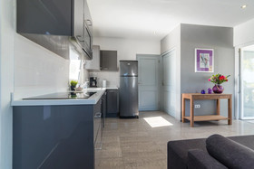 Palm Crest Apartments