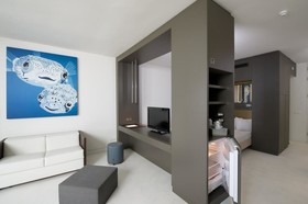 Papagayo Beach Hotel
