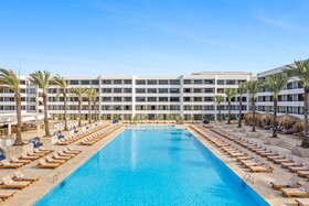 The Rif at Mangrove Beach Corendon Curacao All-Inclusive, Curio by Hilton