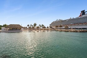 The Rif at Mangrove Beach Corendon Curacao All-Inclusive, Curio by Hilton