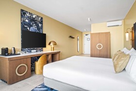 The Rif at Mangrove Beach Corendon Curacao All-Inclusive, Curio by Hilton