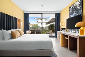 The Rif at Mangrove Beach Corendon Curacao All-Inclusive, Curio by Hilton