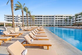 The Rif at Mangrove Beach Corendon Curacao All-Inclusive, Curio by Hilton
