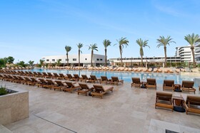 The Rif at Mangrove Beach Corendon Curacao All-Inclusive, Curio by Hilton