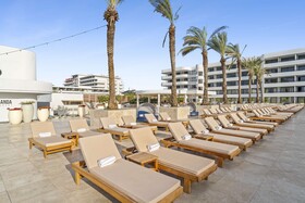 The Rif at Mangrove Beach Corendon Curacao All-Inclusive, Curio by Hilton