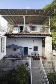 Cottage Houses Pentakomo