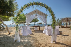 Thalassines Beach Villas