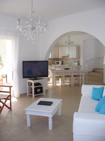 Thalassines Beach Villas