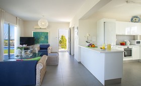 Villa Alona