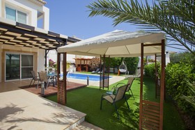 Villa Atlantis