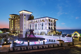 Merit Royal Hotel
