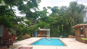 Green Bungalow