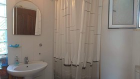Green Bungalow