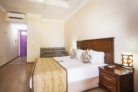 Merit Royal Gardens Hotel