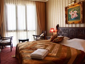 Bella View Art Boutique Hotel