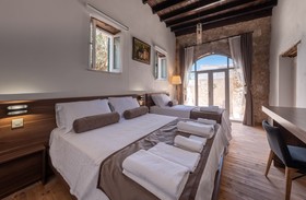 La Regina Veneziana Guest House & Cafe