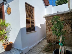 Mystic Guest House