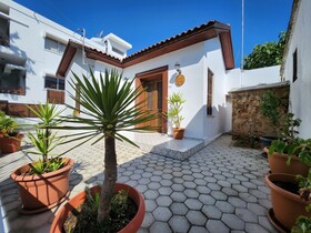 Mystic Guest House