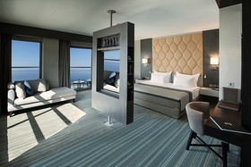 Elexus Hotel Resort & Spa