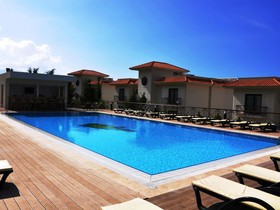 Korineum Golf & Beach Resort