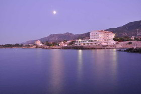 Manolya Hotel
