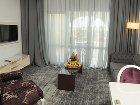 Oscar Resort Hotel