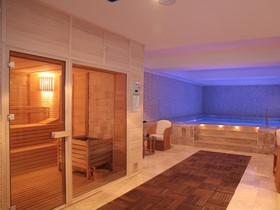 Oscar Resort Hotel