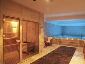 Oscar Resort Hotel