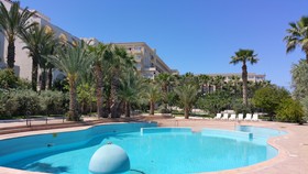 Oscar Resort Hotel