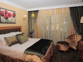 Oscar Resort Hotel