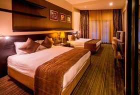 Vuni Palace Hotel & Casino