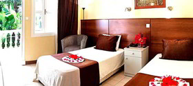LA Hotel & Resort