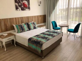 Velmer Hotel