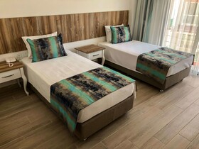 Velmer Hotel