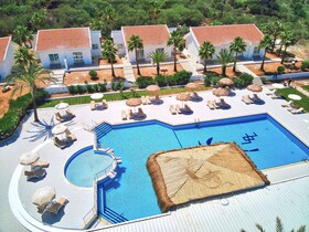 Long Beach Villas